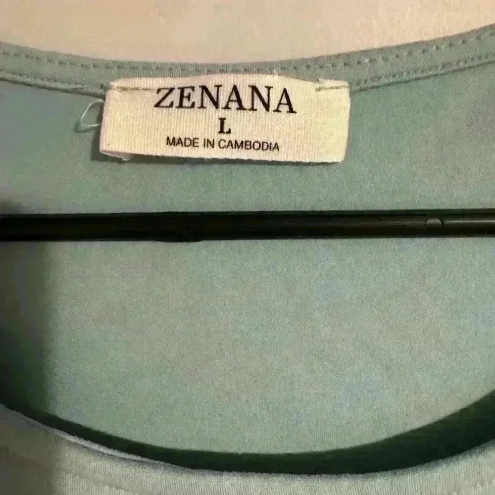 Women’s L Zenana tunic EUC - light blue/green color - Picture 2 of 3